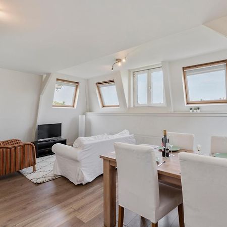 Central Top Floor Apartment With Private Balcony - Apt 3 Amszterdam Kültér fotó