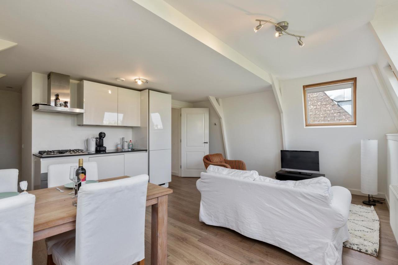 Central Top Floor Apartment With Private Balcony - Apt 3 Amszterdam Kültér fotó